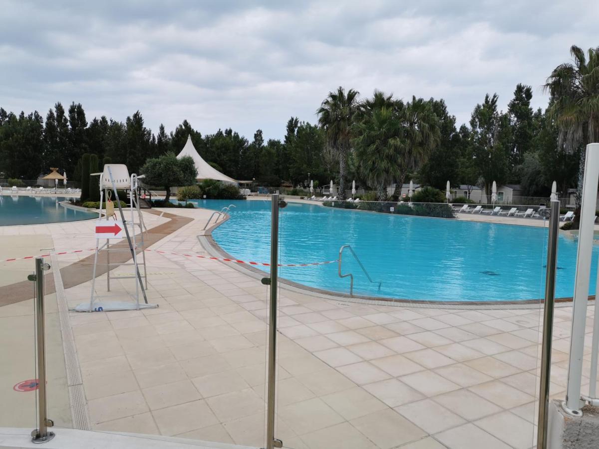 Camping La Carabasse Vias Kültér fotó