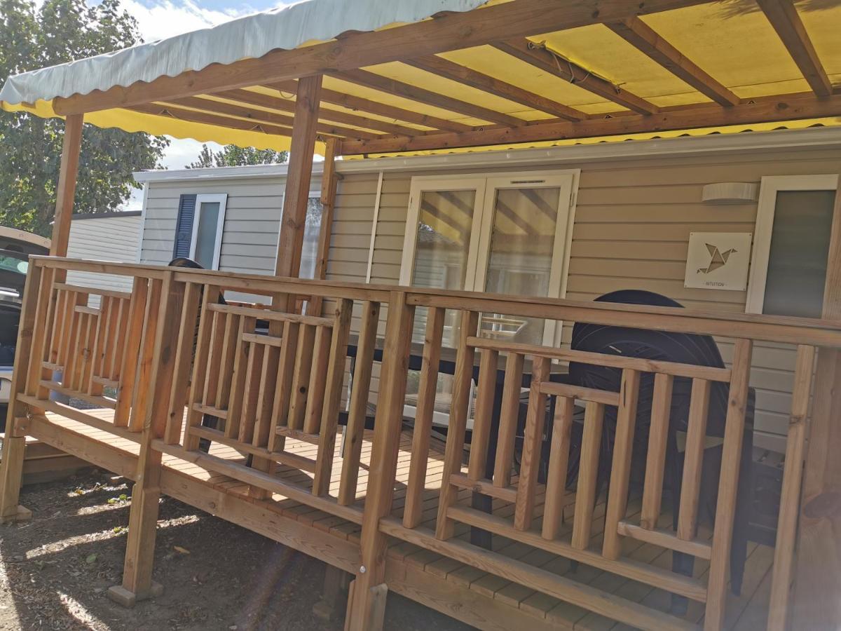 Camping La Carabasse Vias Kültér fotó