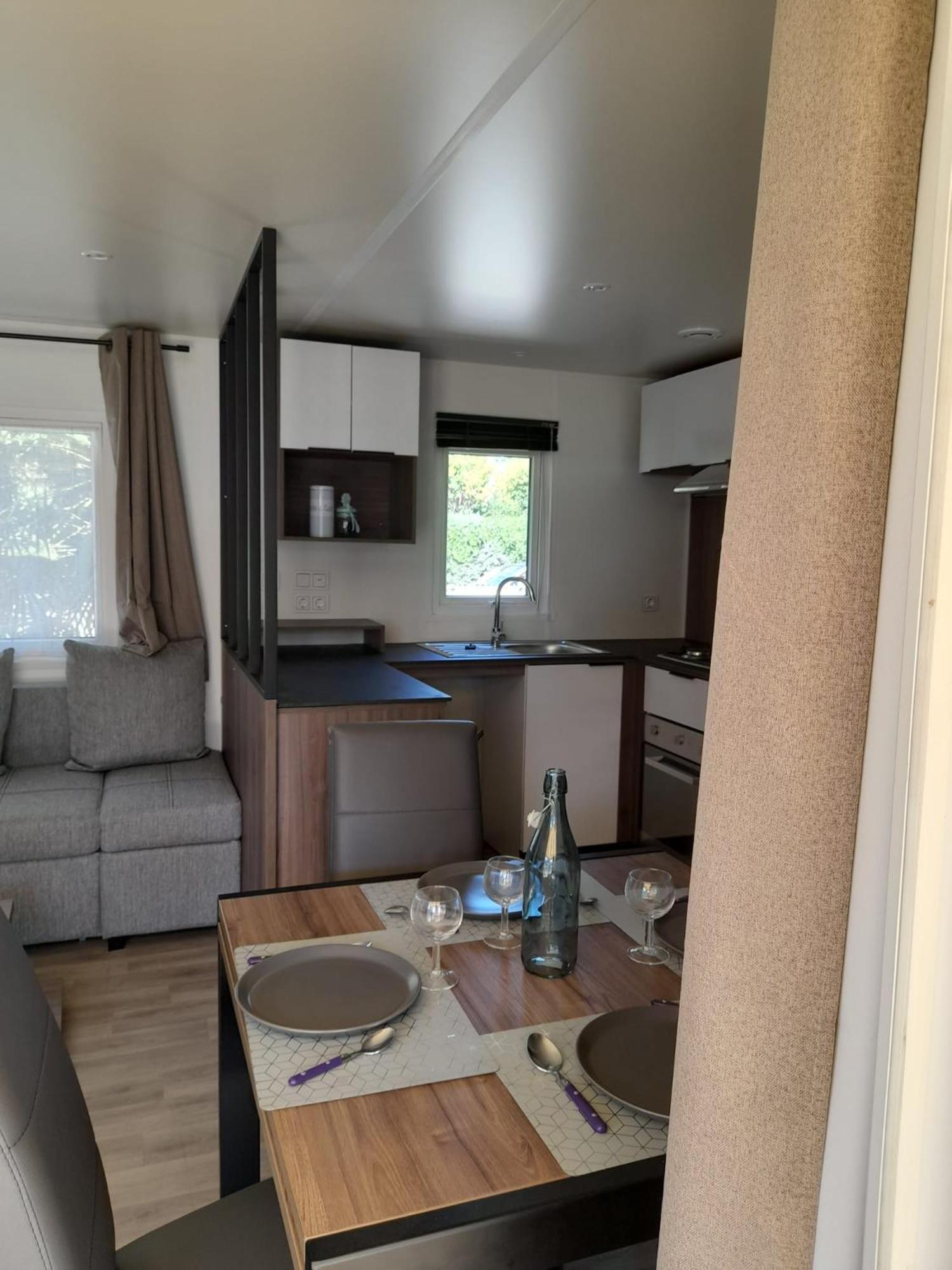Camping La Carabasse Vias Kültér fotó