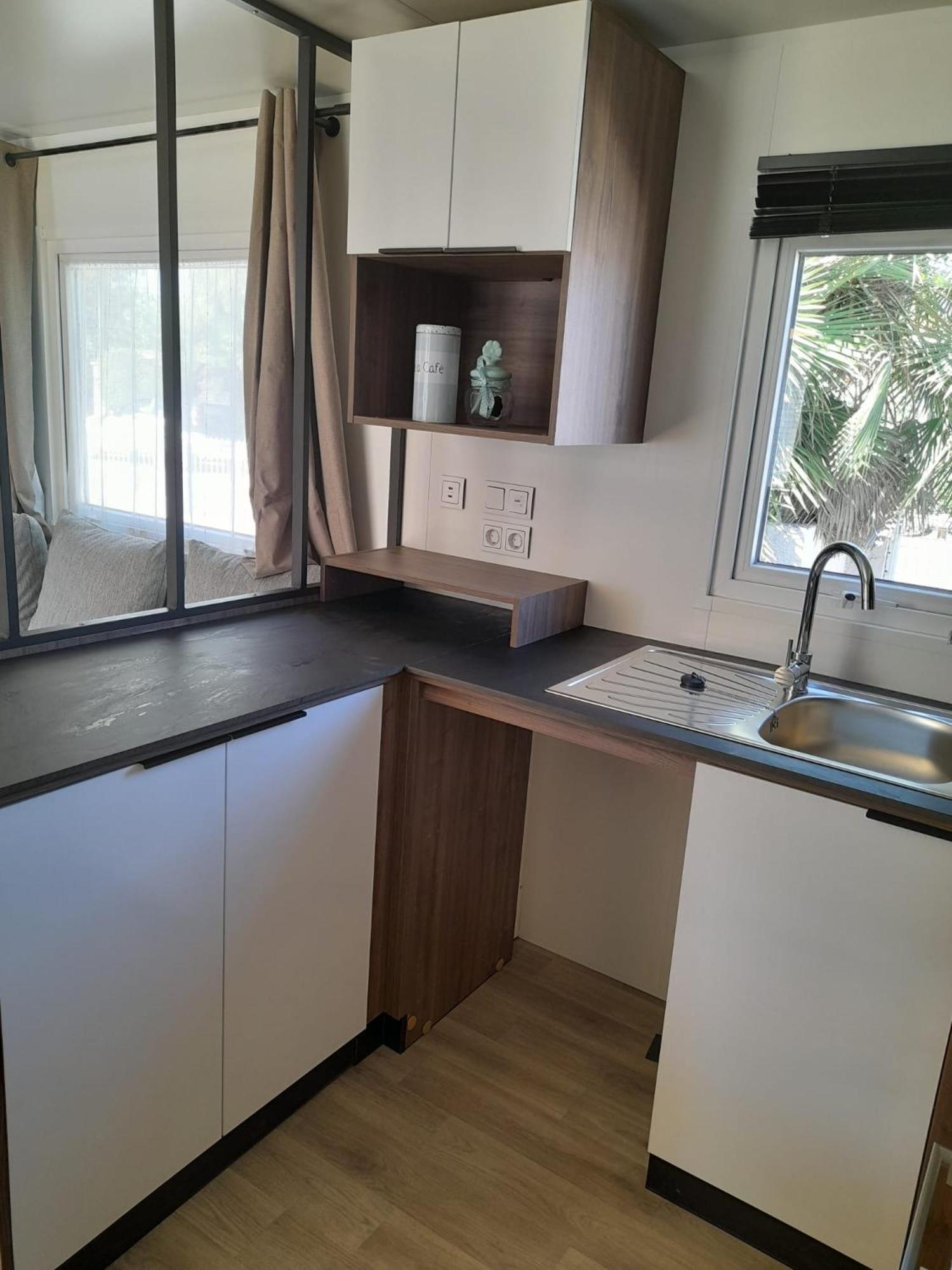Camping La Carabasse Vias Kültér fotó